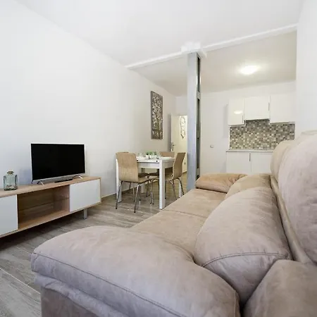 Apartment Julia's Sweet Mesa Y Lopez *