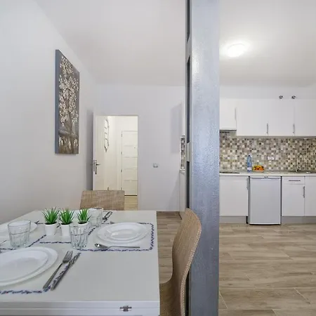 Julia's Sweet Mesa Y Lopez Apartment *