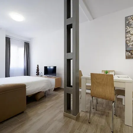 Julia's Sweet Mesa Y Lopez *